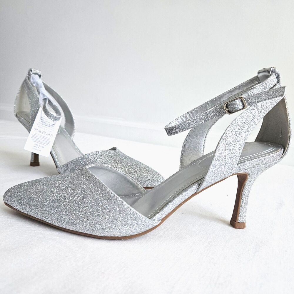 Mysoft Womens 8.5 Silver Glitter Stiletto Low Heels Pumps Pointed Toe Kitten